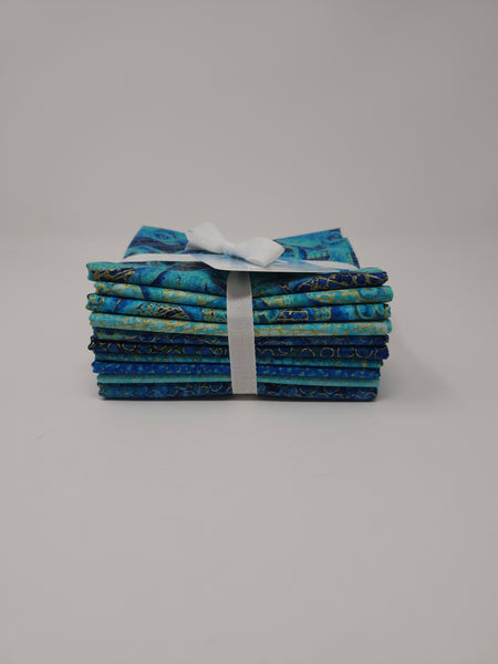 Hand-Cut Fat Quarter Bundle Plus - Northcott - Shimmer Enigma (10pc)