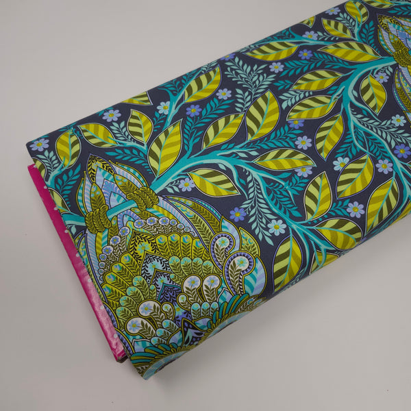 Tula Pink - Full Moon Forest II - Hootie Patootie - Starlight -  PWTP244.STARLIGHT (1/2 Yard)