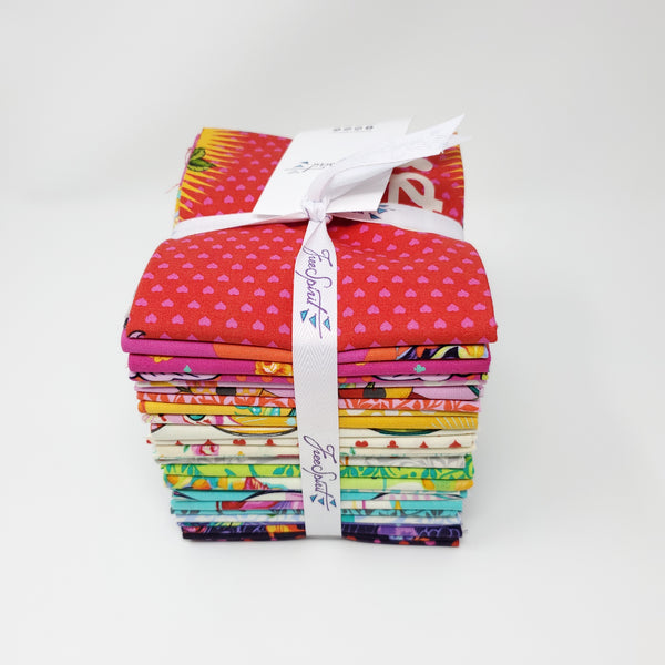 Fat Quarter Bundle - Tula Pink - Curiouser & Curiouser - Curiouser - FB2FQTP.CURIOUSER (25 pc)