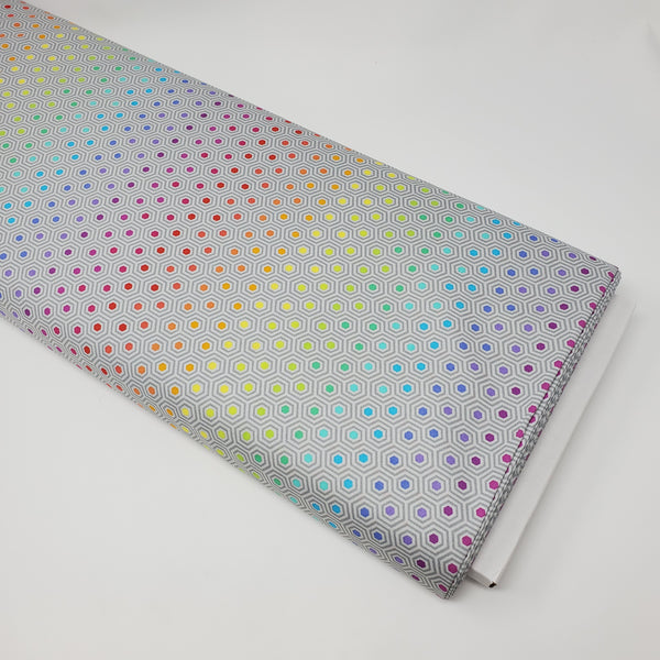 Tula Pink - True Colors - Hexy Rainbow - Dove - PWTP151.DOVE (1/2 Yard)