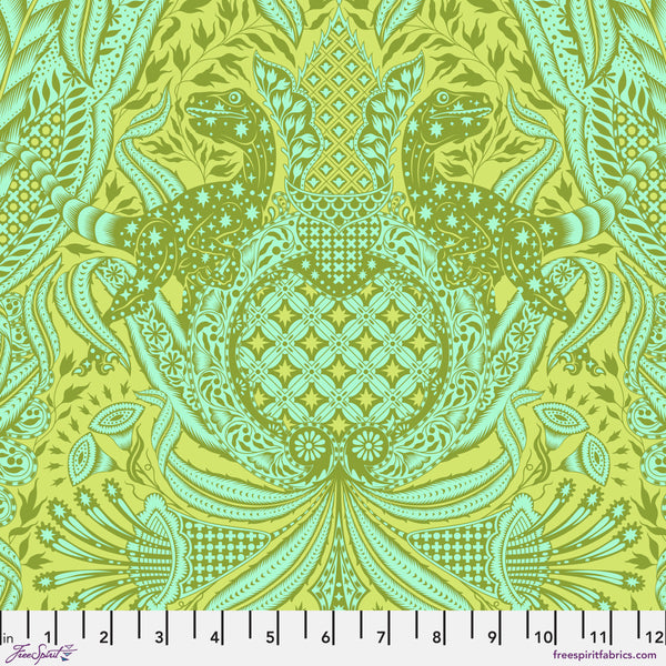 Tula Pink - ROAR! - Gift Rapt - Lime - PWTP224.LIME (1/2 Yard)