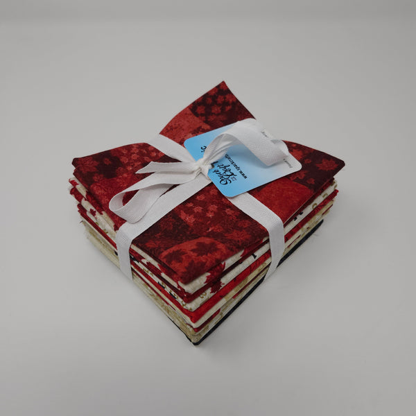 Hand-Cut Fat Quarter Bundle - Northcott - Oh Canada 14 - (13pc)