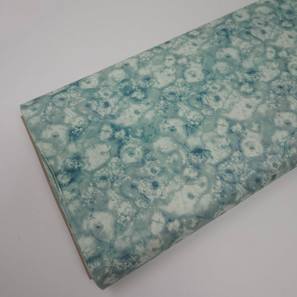 Northcott - Whisper - Seed Pod Mini - DP28704-74 (1/2 Yard)