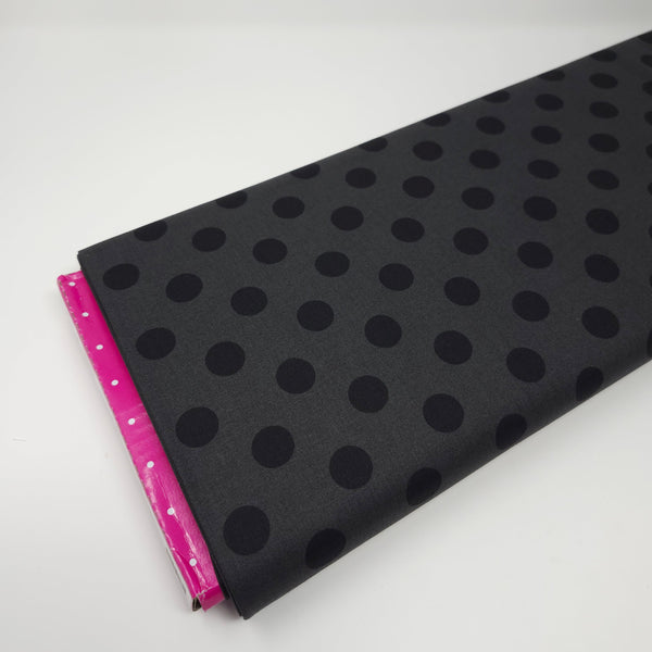 Tula Pink - True Colors Graywork - Pom Pom - Carbon - PWTP118.CARBON (1/2 Yard)