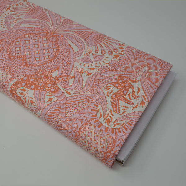 Tula Pink - ROAR! - Gift Rapt - Blush - PWTP224.BLUSH (1/2 Yard)