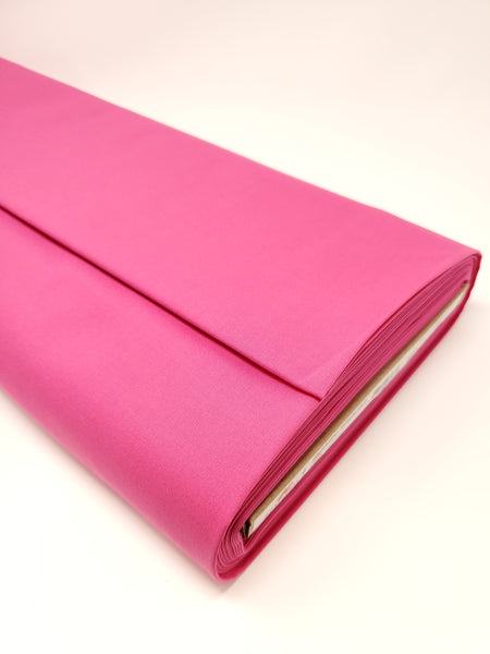 Colorworks Solids - Fuchsia - 9000-28 (1/2 Yard)