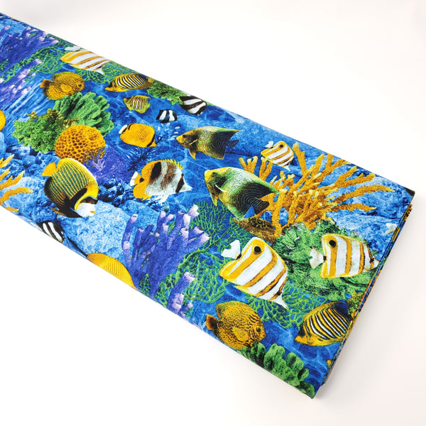 Stonehenge - Shark Attack - Sealife - 24062-46 (1/2 Yard)