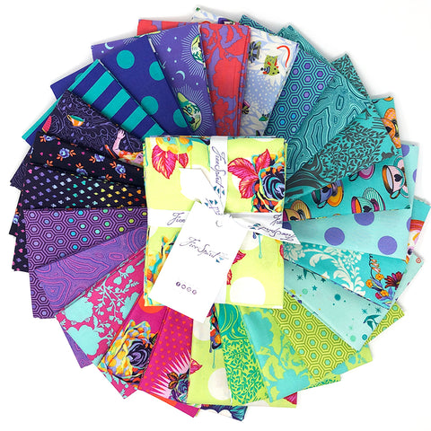 Fat Quarter Bundle - Tula Pink - Curiouser & Curiouser - Daydream - FB2FQTP.DAYDREAM (24 pc)