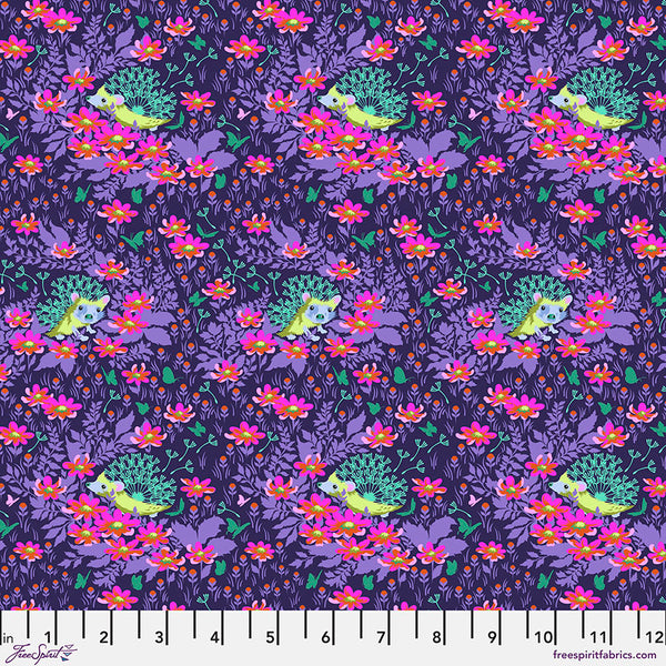 Tula Pink - Tiny Beasts - Whos Your Dandy - Glimmer - PWTP182.GLIMMER (1/2 Yard)